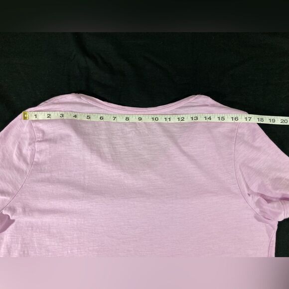 Eddie Bauer T-Shirt Women’s L Purple Lavender Floral V-Neck Casual Outdoor Tee - Picture 6 of 8